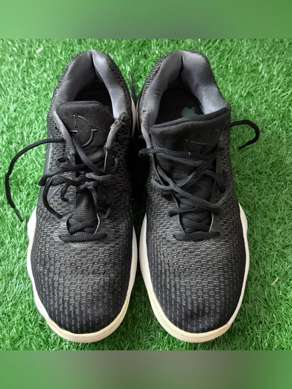 Nike good preowned